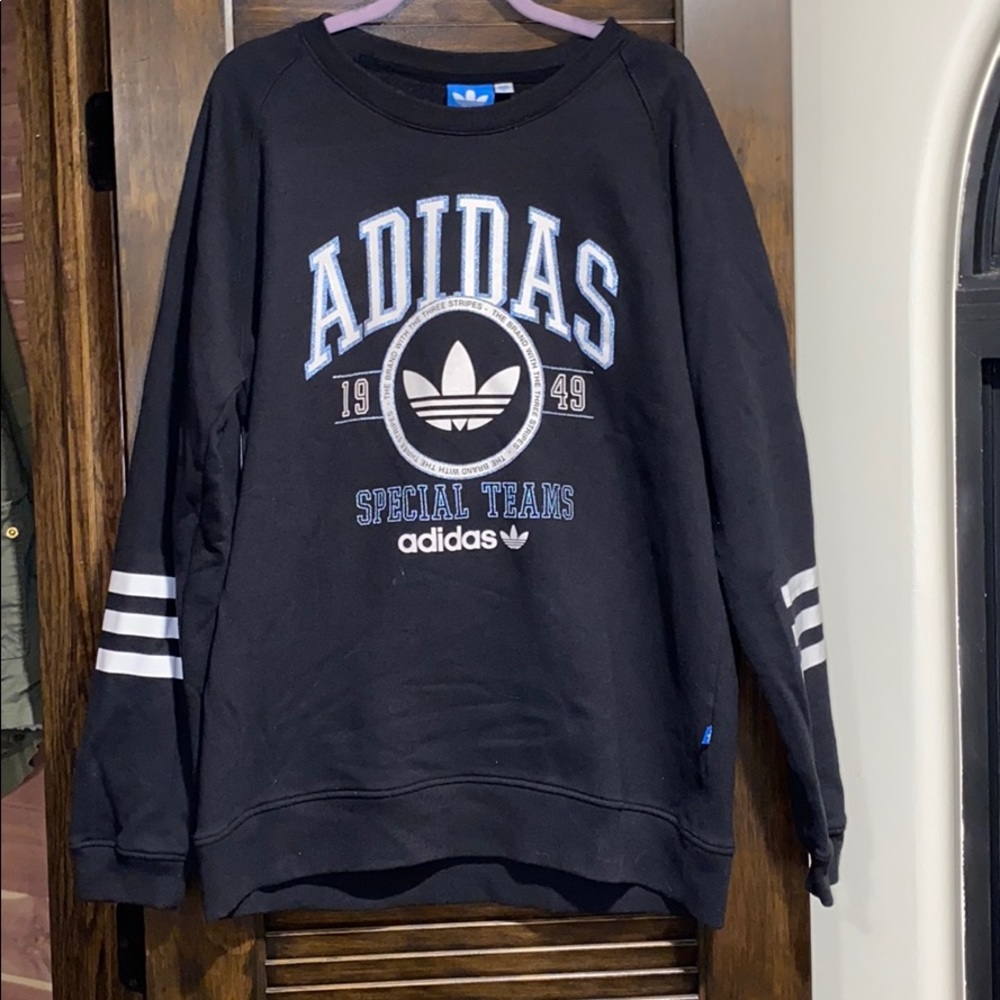 ADIDAS NWOT Sweatshirt size XL